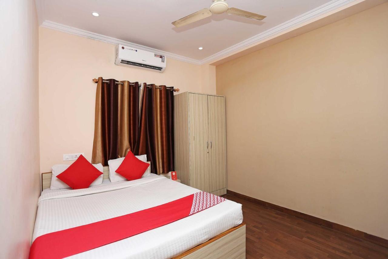 Flagship Lazystays Bhubaneswar Exterior photo
